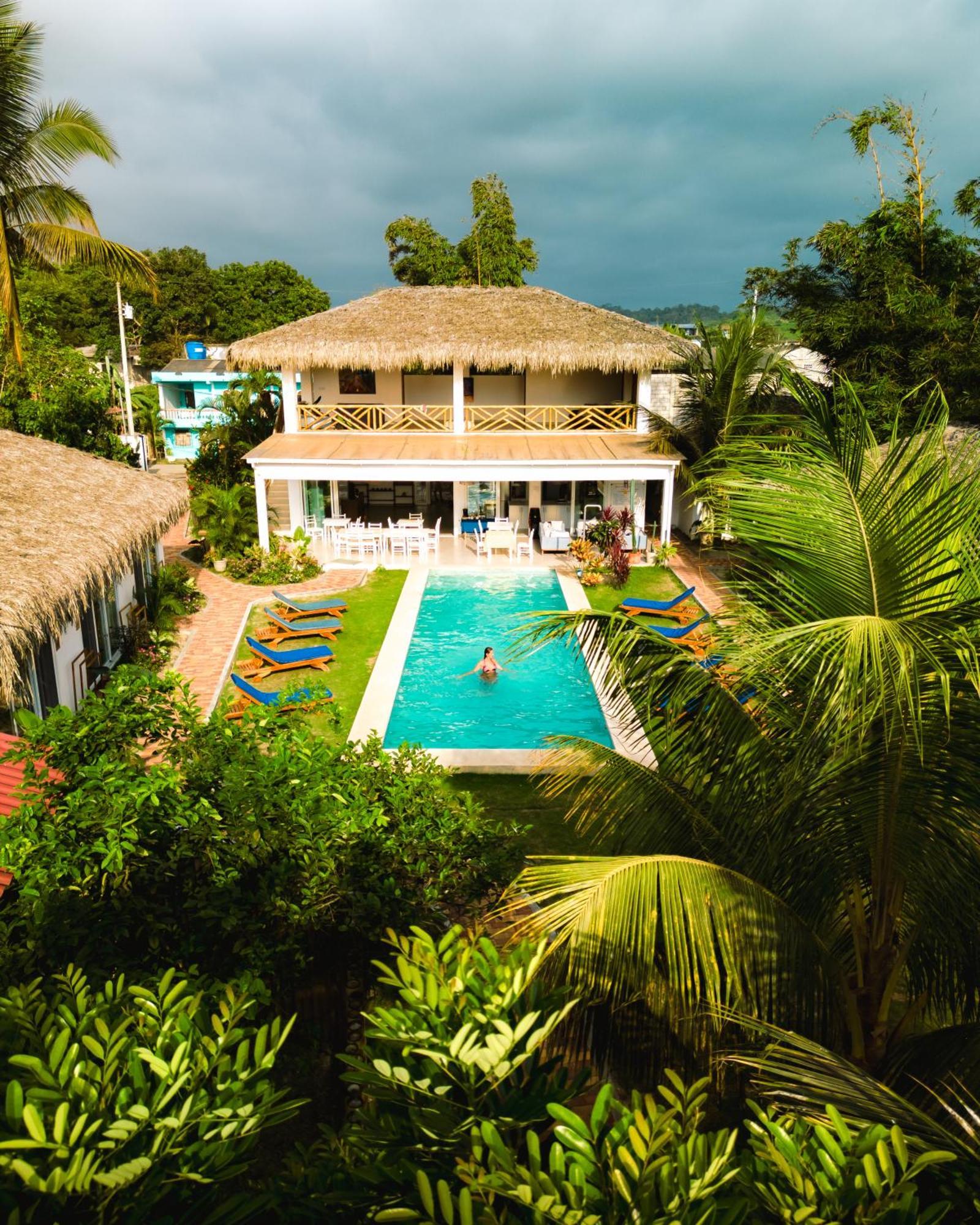 Vikara Bed & Breakfast Olon Exterior photo