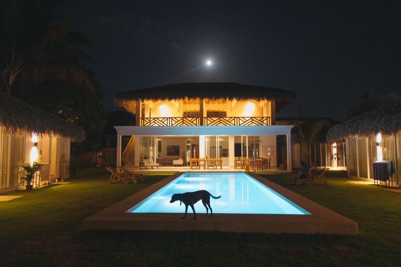 Vikara Bed & Breakfast Olon Exterior photo